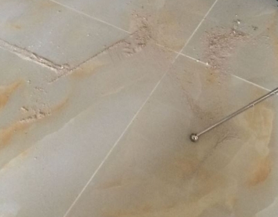 都安瓷砖空鼓维修公司分享粘合剂选择不当在瓷砖铺贴过程中可能导致以下问题